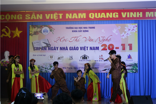 Hội thi văn nghệ chào mừng ngày Nhà giáo Việt Nam 20-11